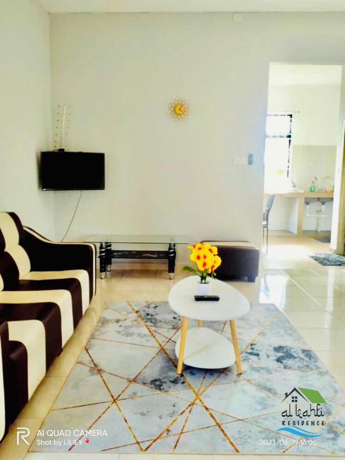 Qalya Homestay 2 @ Kota Bharu Ngoại thất bức ảnh